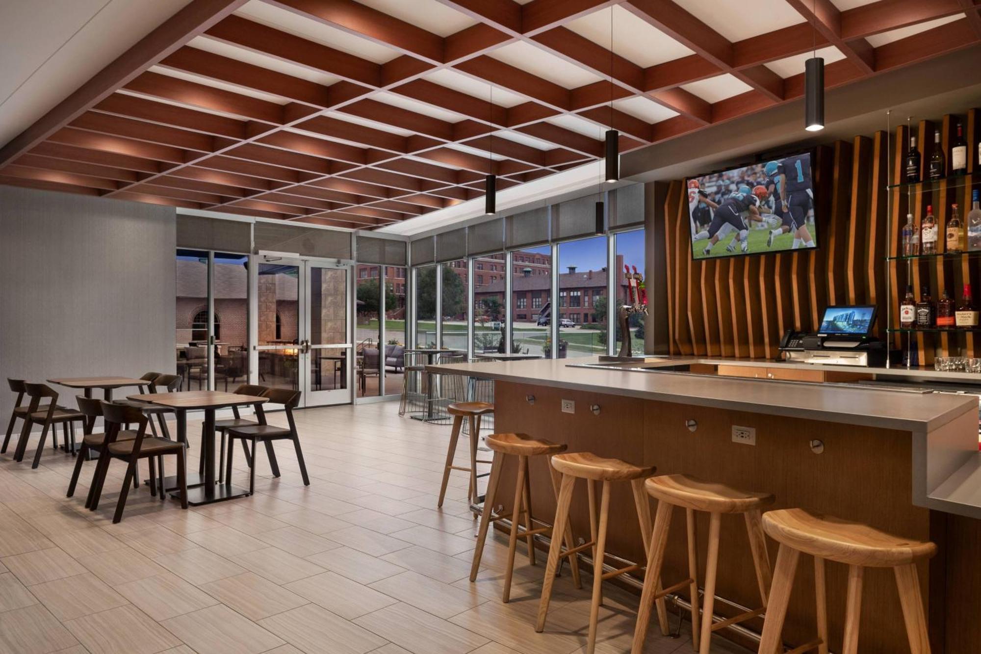 Springhill Suites By Marriott Milwaukee West/Wauwatosa Ngoại thất bức ảnh