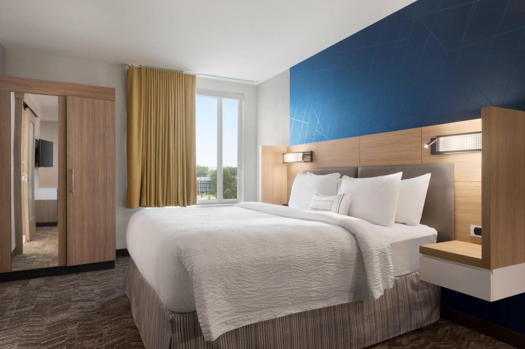 Springhill Suites By Marriott Milwaukee West/Wauwatosa Ngoại thất bức ảnh