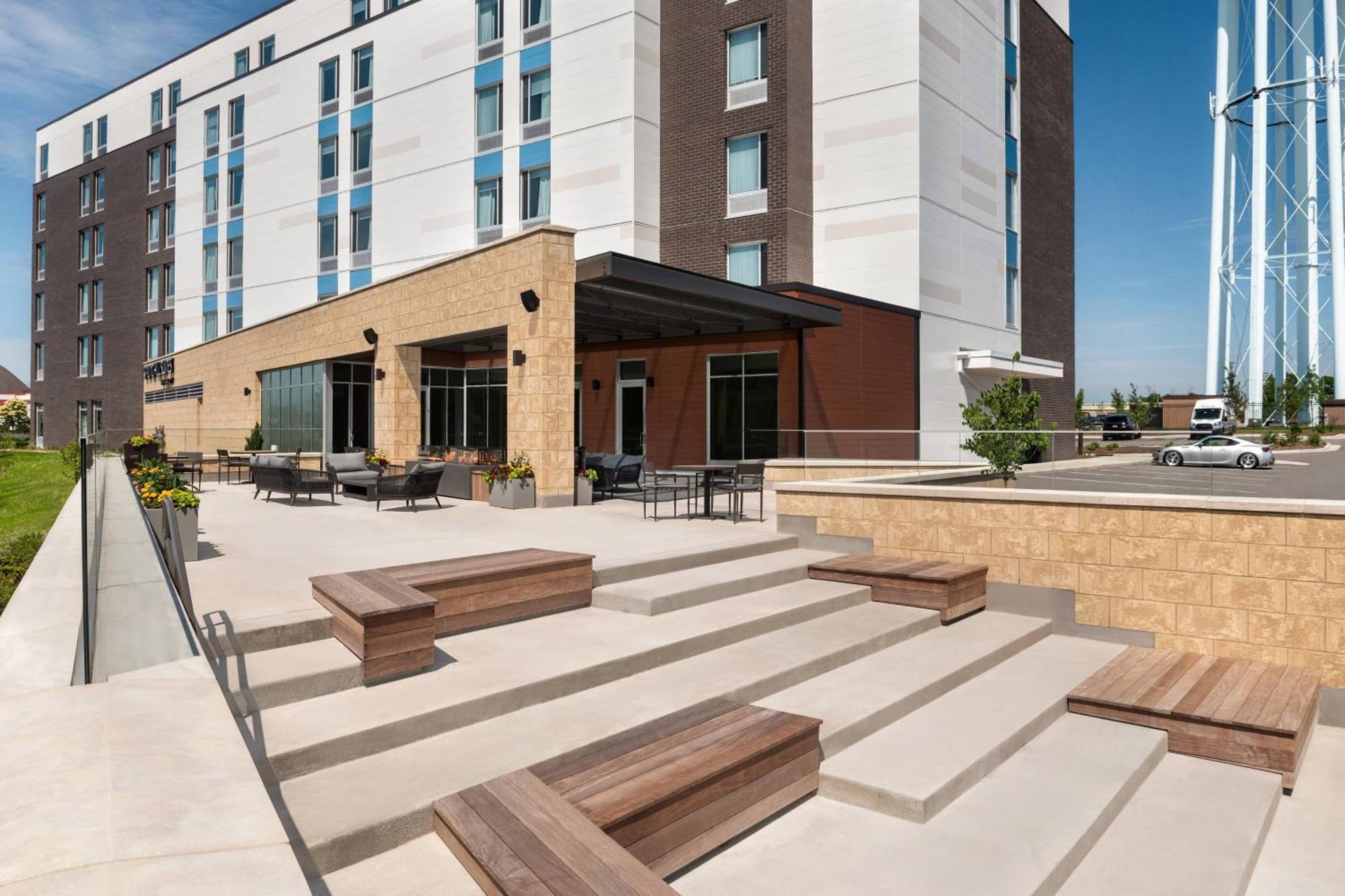 Springhill Suites By Marriott Milwaukee West/Wauwatosa Ngoại thất bức ảnh