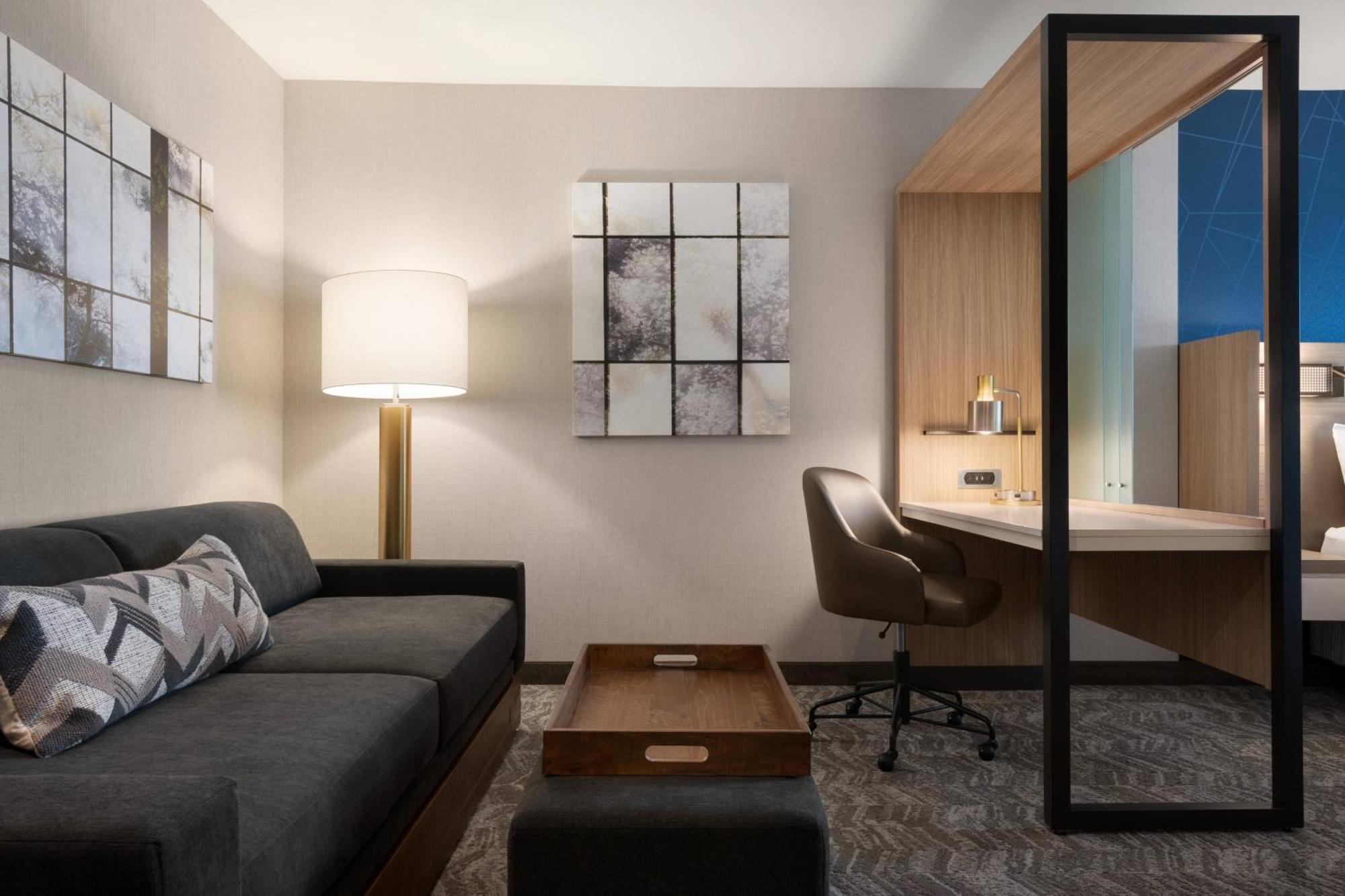 Springhill Suites By Marriott Milwaukee West/Wauwatosa Ngoại thất bức ảnh